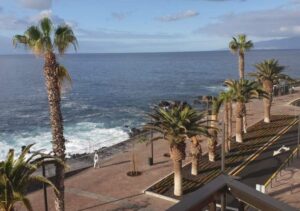 Wundervolle Meerblick Penthouse Wohnung mit 2 Balkonen direkt am Meer